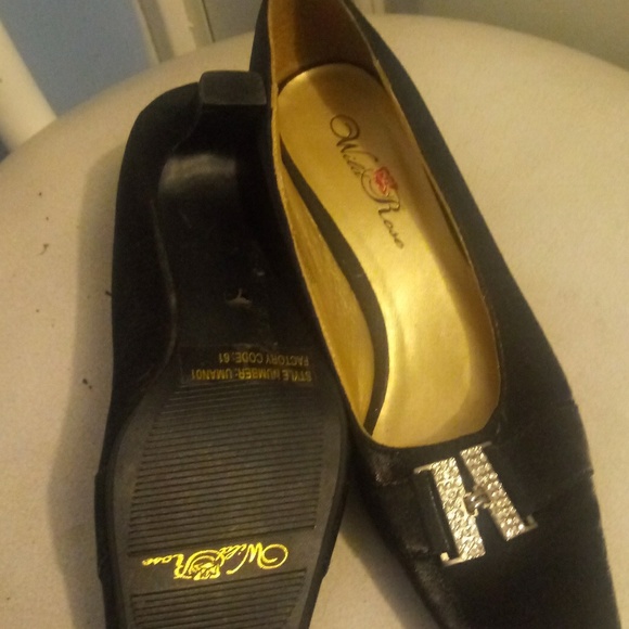 WILD ROSE HELLS - Picture 6 of 7